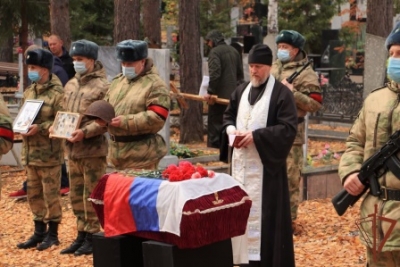 Росгвардейцы приняли участие в захоронении останков погибшего красноармейца